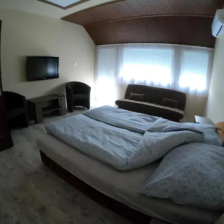 Dami Apartman Apartment *