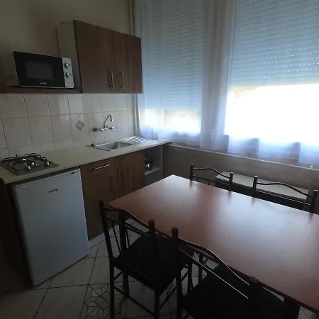 Apartment Dami Apartman