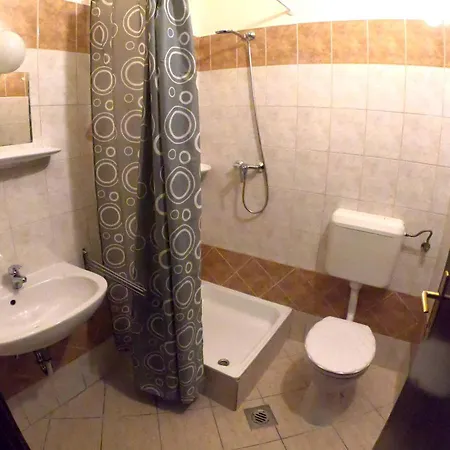 Dami Apartman Apartment