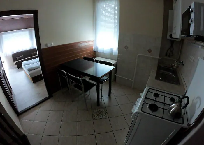 Dami Apartment Hajduszoboszlo